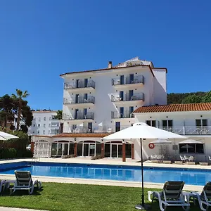 Marina Tossa Отель