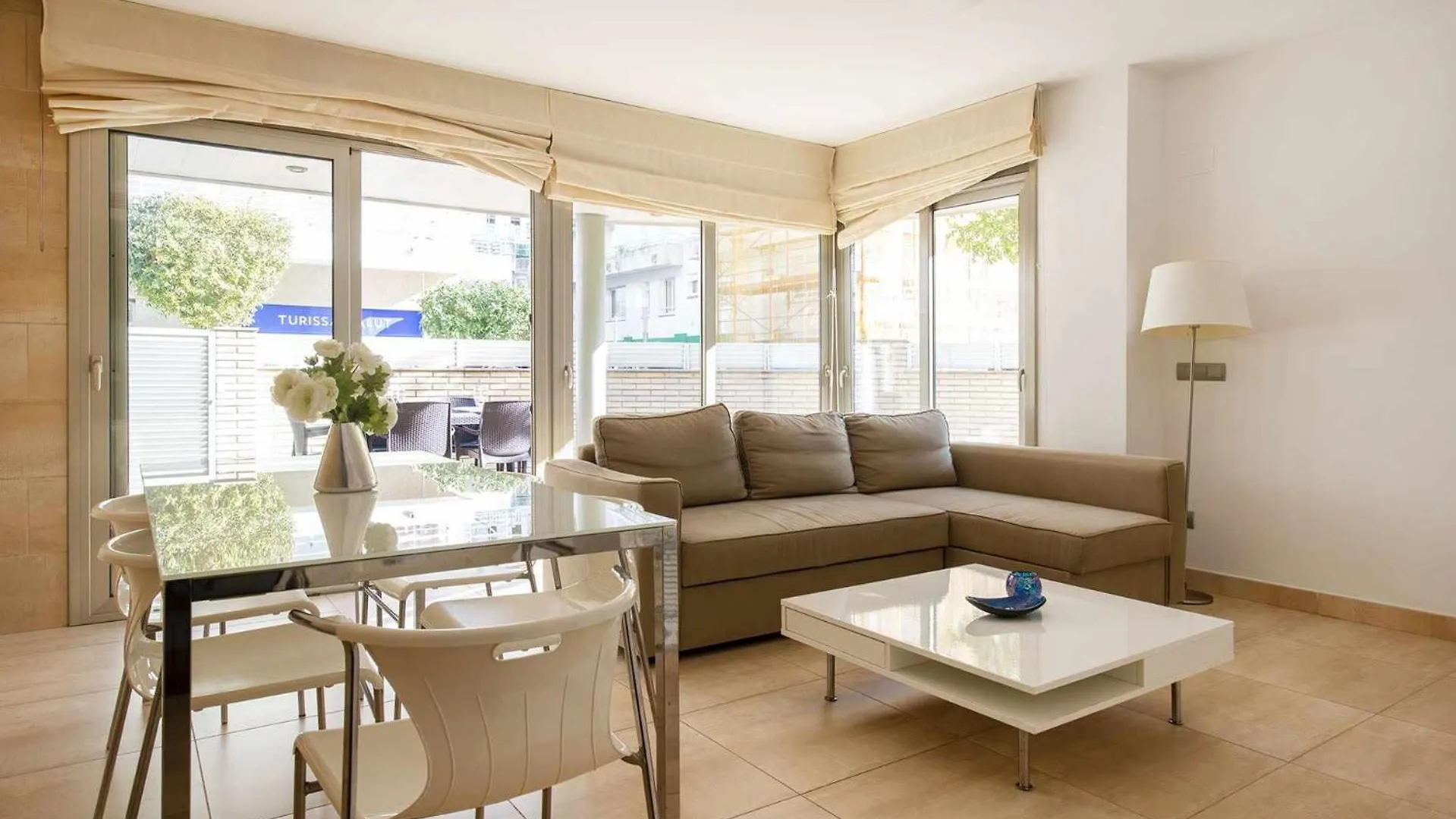 Voramar A 50 Metros Playa Parking Wifi Y Aacc Apartment Tossa de Mar Spain