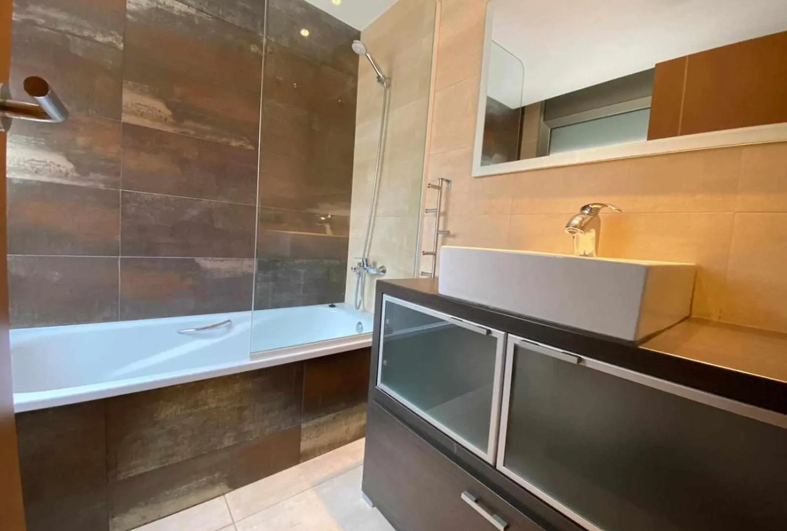 Voramar A 50 Metros Playa Parking Wifi Y Aacc Apartment Tossa de Mar