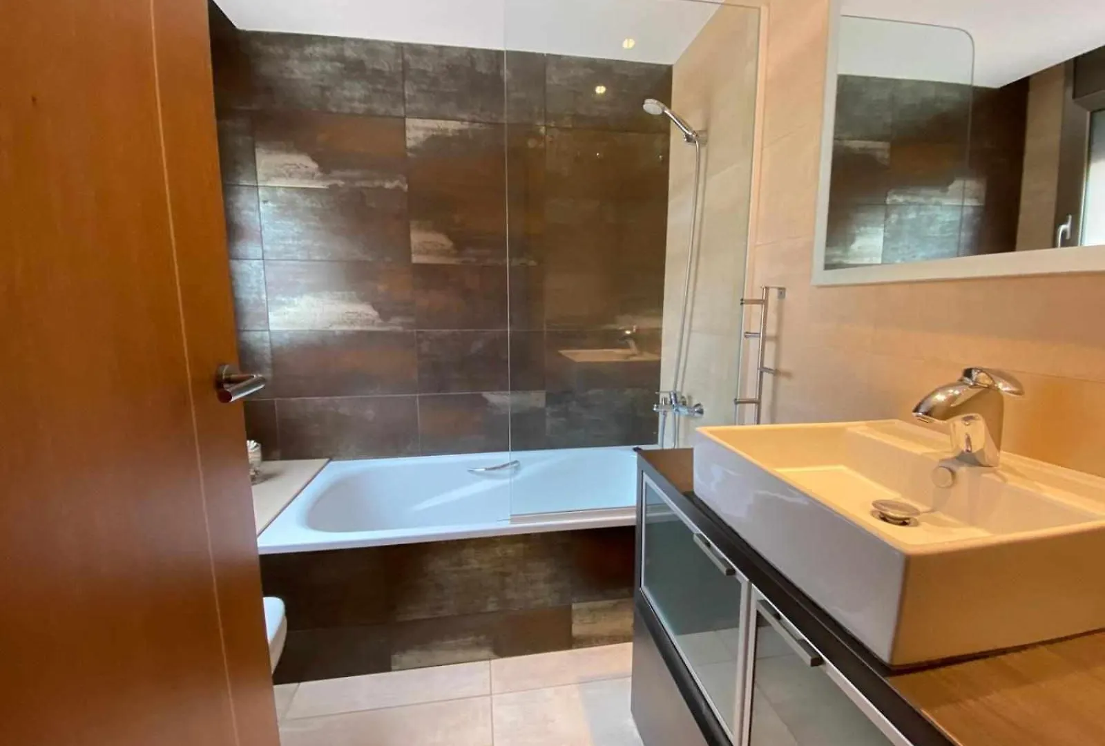 Voramar A 50 Metros Playa Parking Wifi Y Aacc Apartment Tossa de Mar